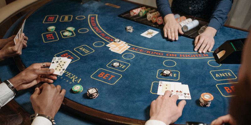 Hướng dẫn chơi Blackjack - Bỏ túi mẹo tham gia dễ thắng